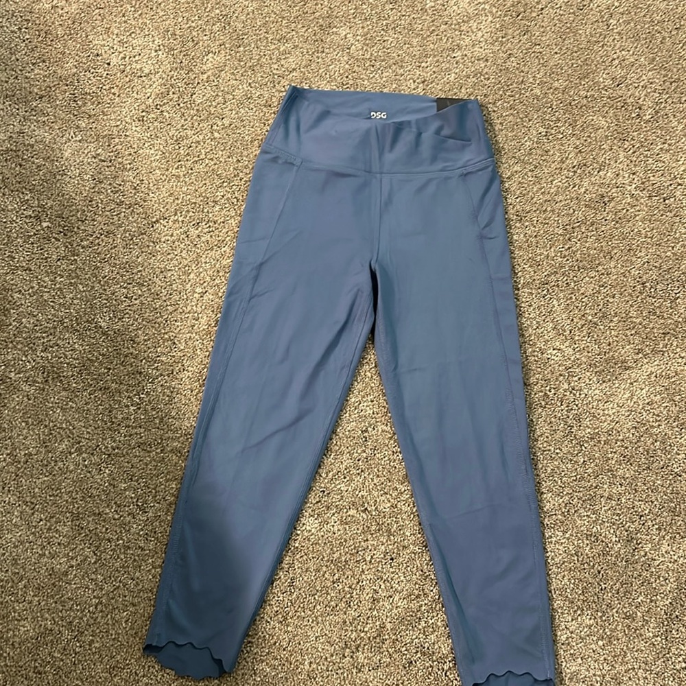 Girls performance tights.